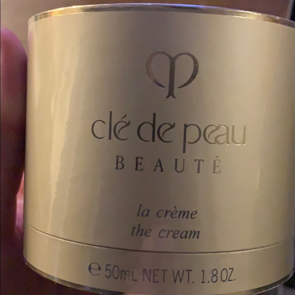 Cle de Peau La Creme